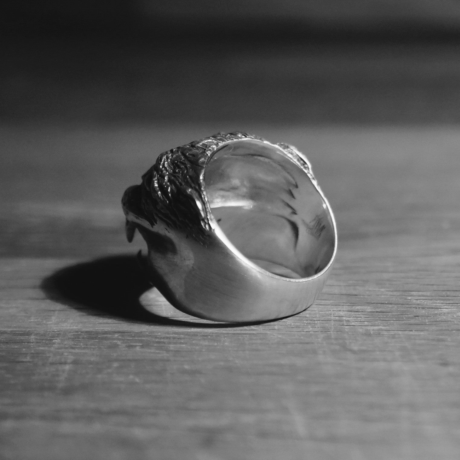 The back of the big cat ring from Hex Cavelli
